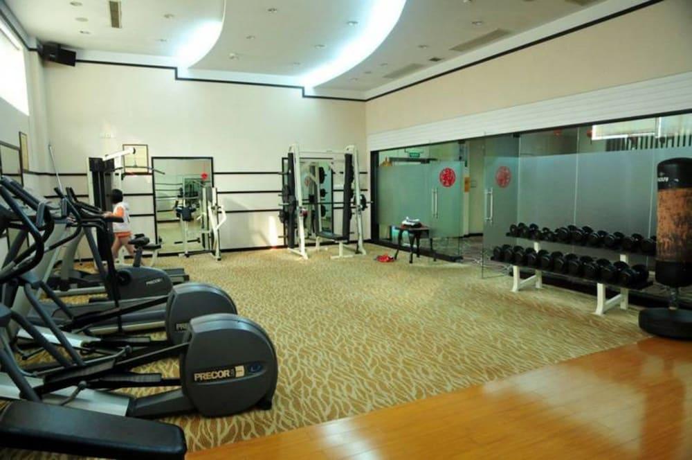 هونان هواتيان هوتل صالة الألعاب الرياضية