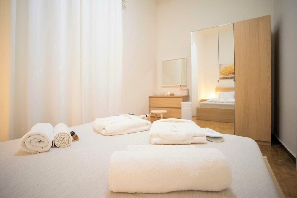 هيراكليون أيربان أبارتمنتس - للبالغين فقط غرفة