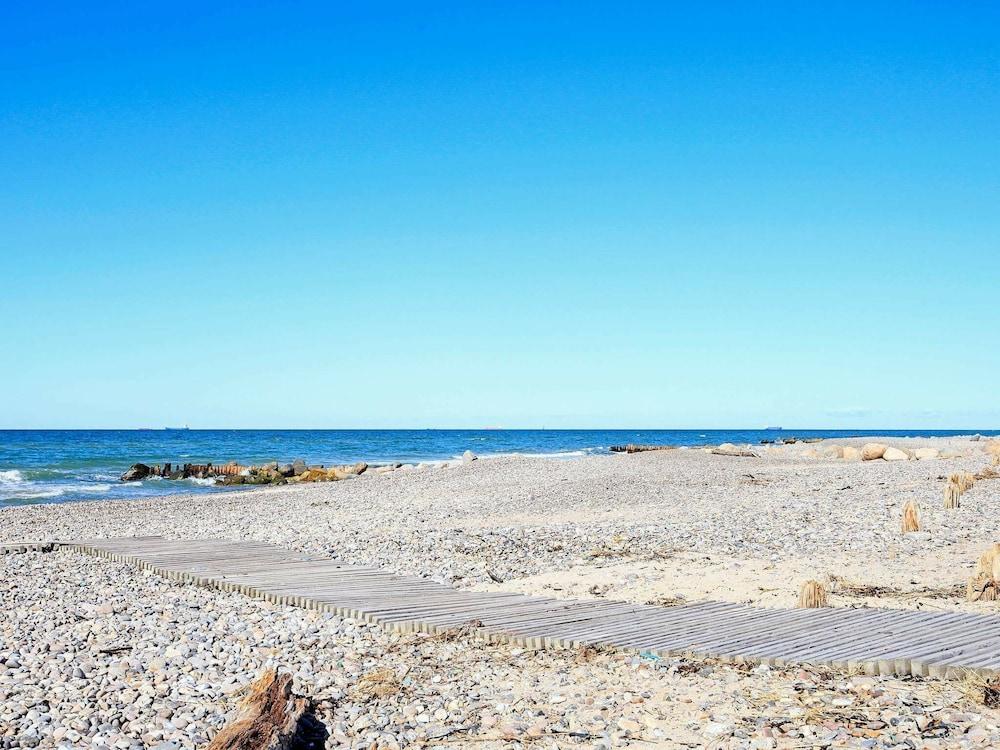 لوفيلي هوليداي هوم إن سكيجن نير بيتش الشاطئ