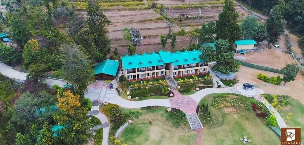 سيتاباني جانجل آند سبا ريزورت تفاصيل الفندق من الخارج