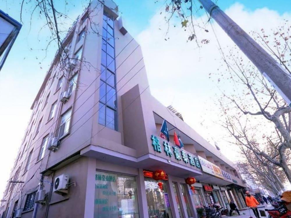 جرين تري إن هوايان تشينغبو ديستريكت هواهاينان رود إكسبرس هوتل المنطقة الخارجية