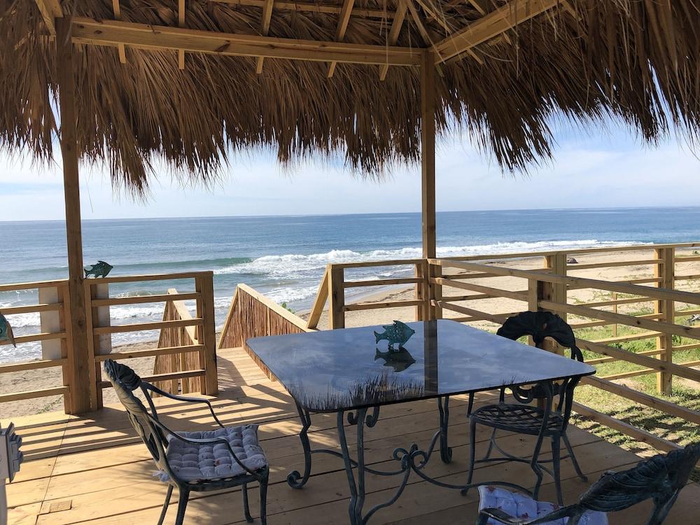 Turtles Nest Villa Exterior