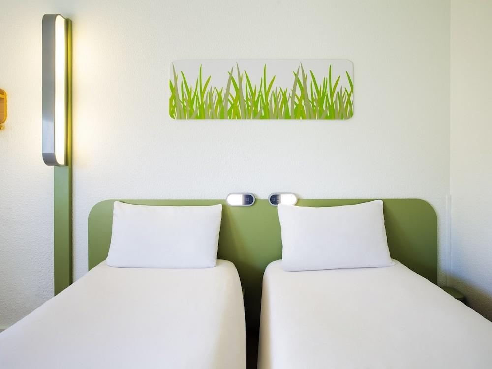ibis budget Toulouse Colomiers Room