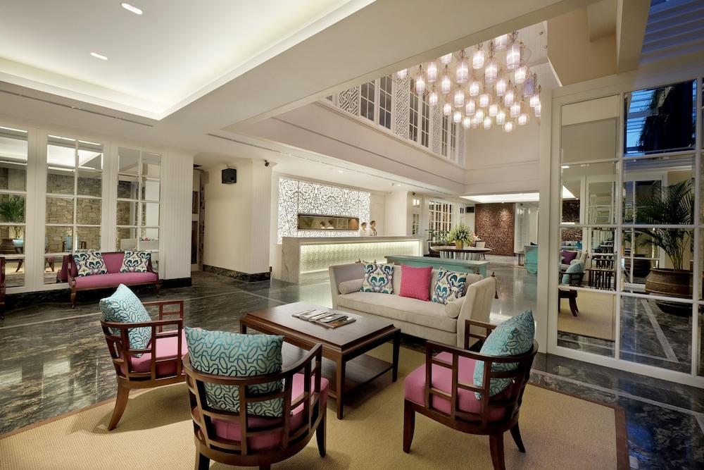 جامبولووك أوشيانو سيمينياك هوتل منطقة الجلوس في الردهة