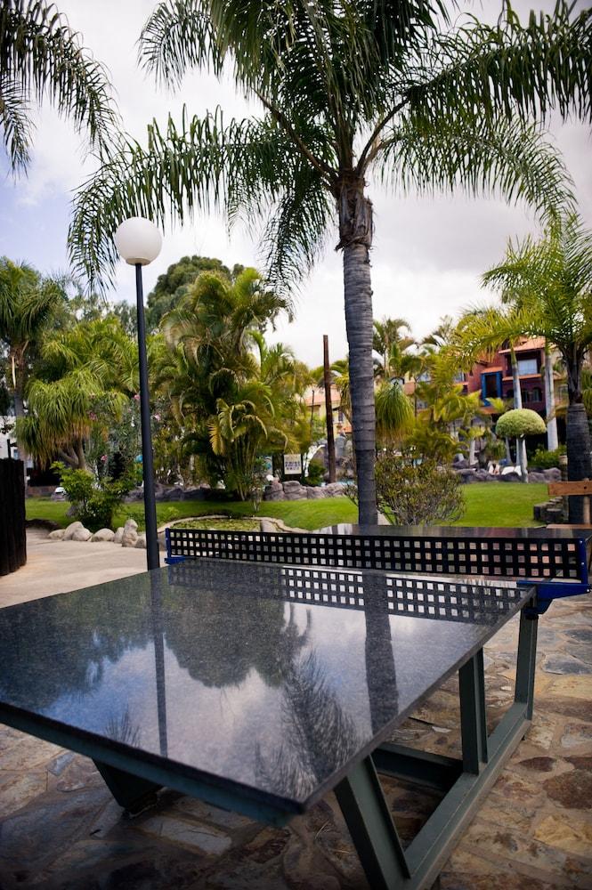 بارك كلوب يوروب- أول إنكلوسيف المنطقة الخارجية