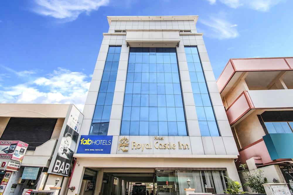 FabHotel Royal Castle Gandhipuram