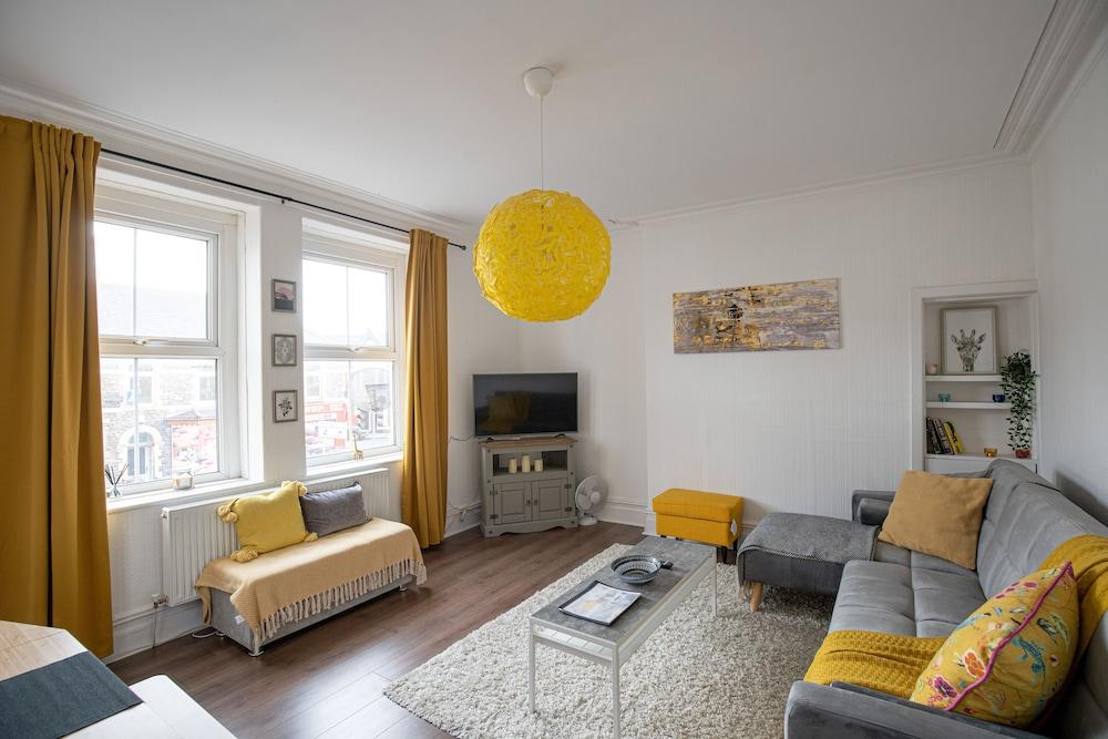Phnix Central Luxury Accommodation
