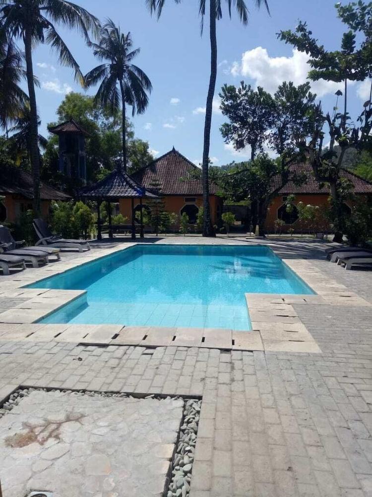 بورناما بيتش هوتل لومبوك الصورة الأساسية