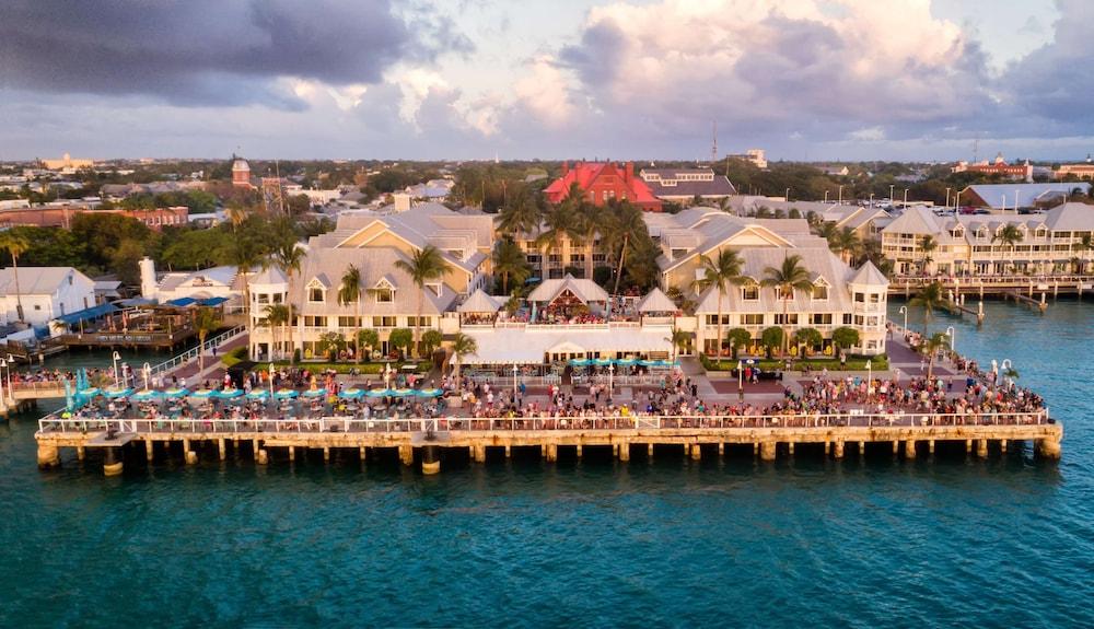 Opal Key Resort & Marina, Key West Exterior