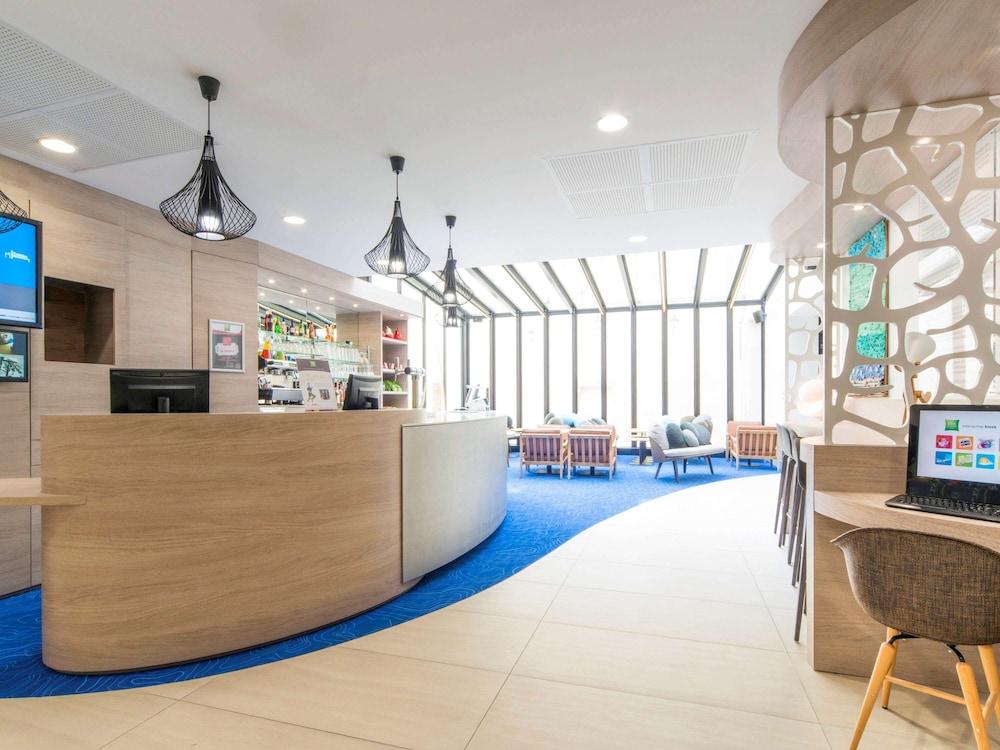 إيبيس ستايلز لا روتشيل سنتر فيو بورت منطقة الاستقبال