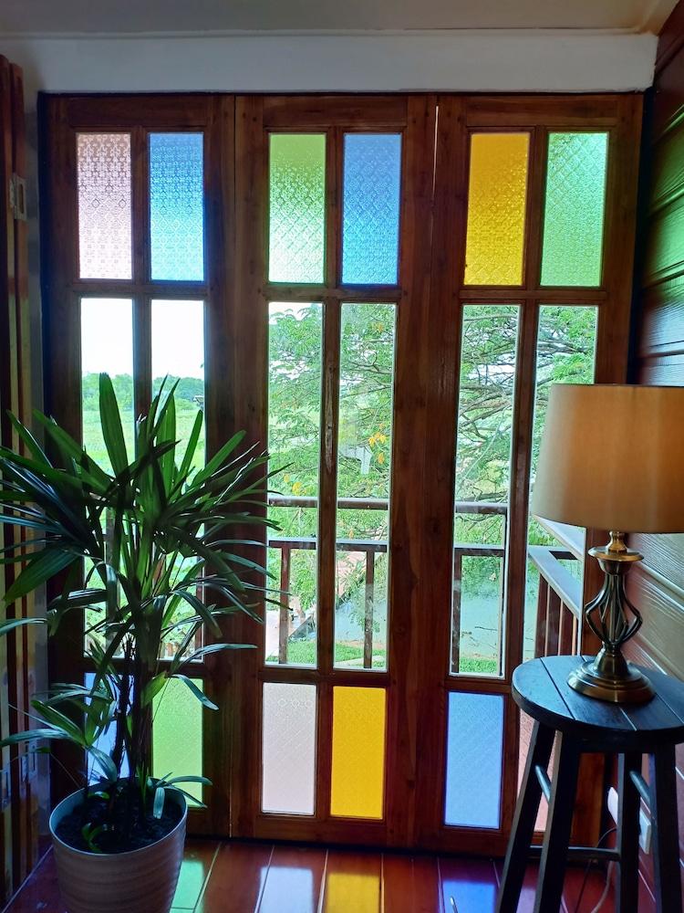 Baanbua Nonlen Interior Detail
