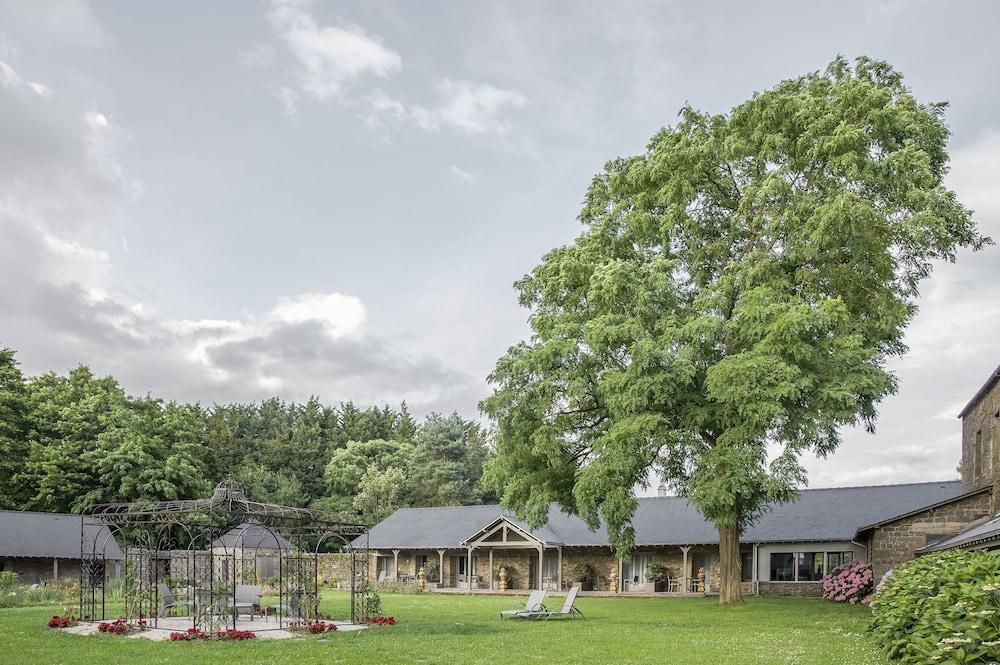 أوتل دي لابي لو ترونشيت - هاندوريتين كوليكشن المنطقة المحيطة بالمنشأة