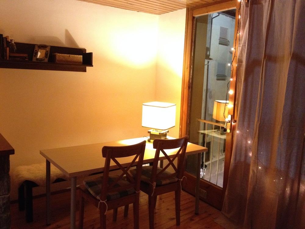 Plaça Vedruna Living Area
