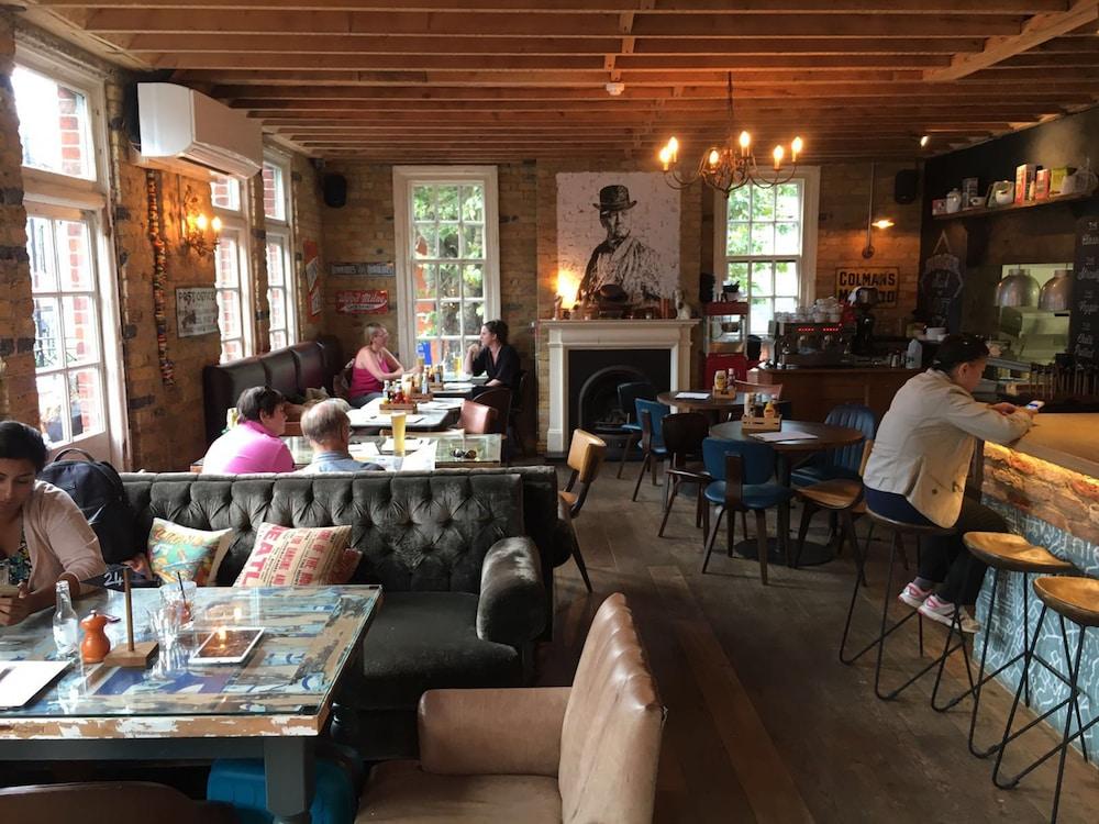 ويمبلدون هوليداي ليتس المنطقة الخارجية