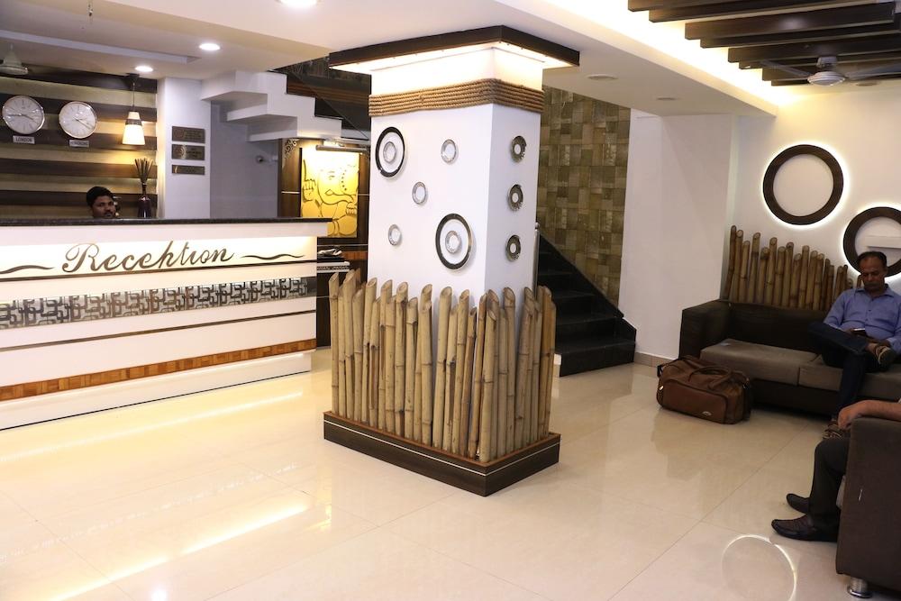 Hotel Shalimar Deluxe