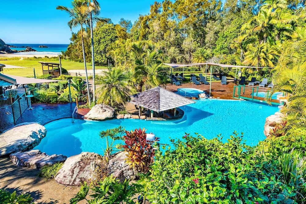 بريك فري أنوكا بيتش ريزورت