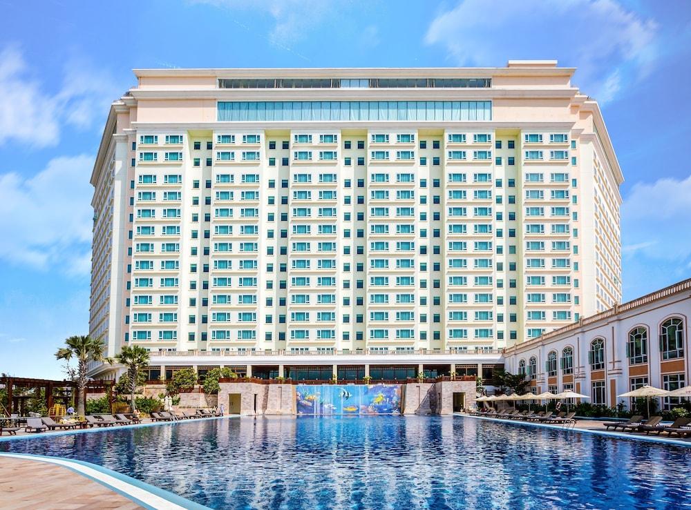 سوكها فنوم بين هوتل