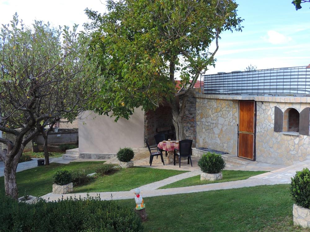 Holiday Home Voloder Exterior