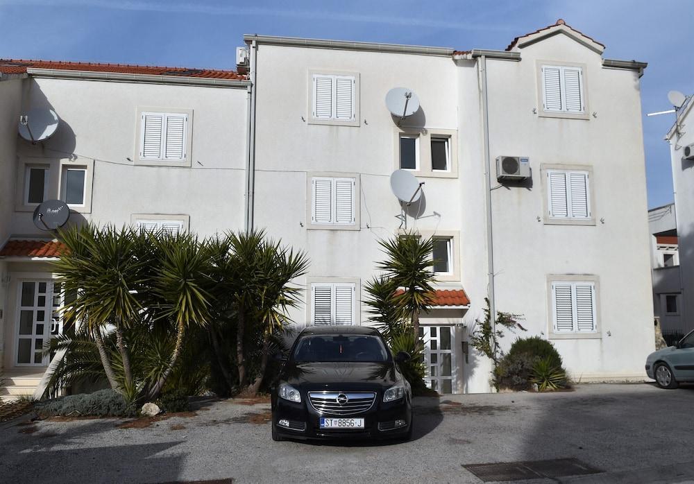 Pirka - Apt. w. Terrace & sea View,2 min to Beach Exterior