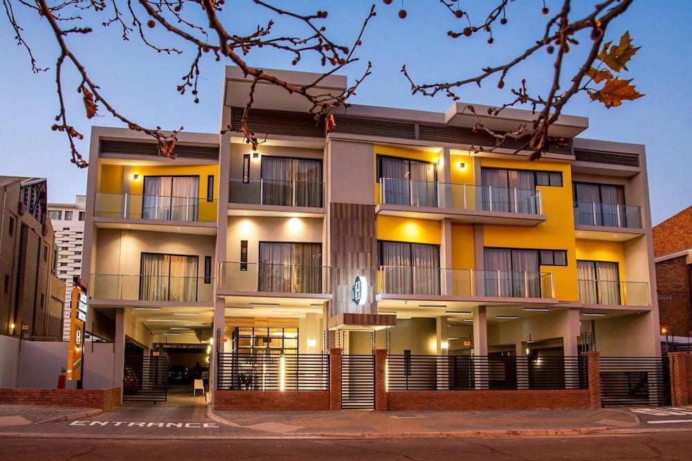 لوش لوجان هوتل