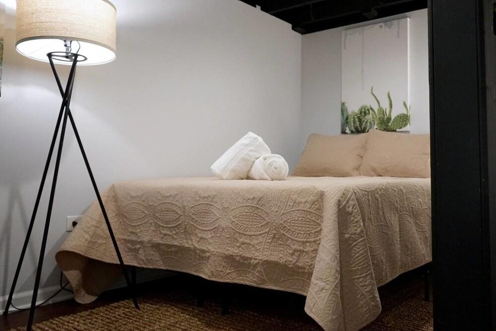 A Duplex for Your Grouplex Room