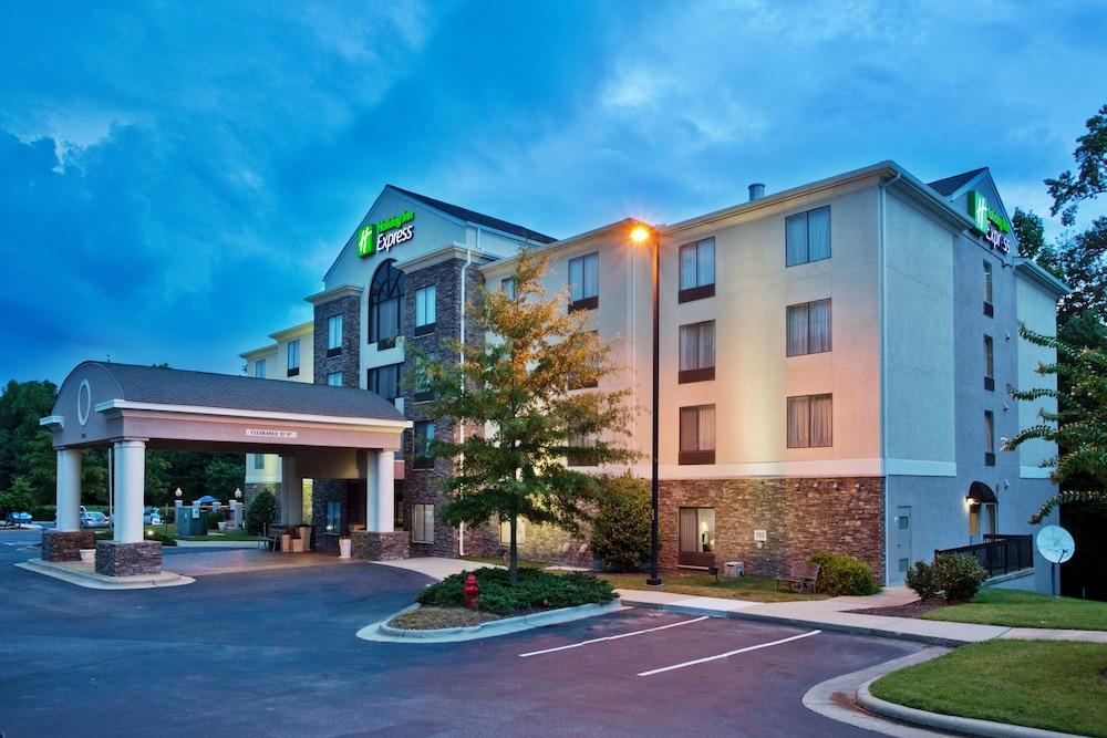 Holiday Inn Express Apex - Raleigh by IHG Exterior