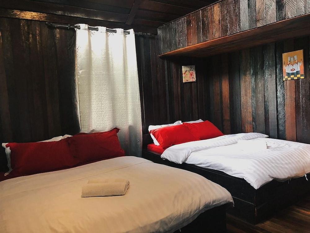 Tim's Seaside Hideout Resort Room