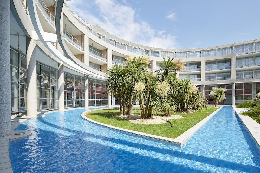 كلوب فاكونس بلو ليه جاردان آتلونتيك زحليقة مائية