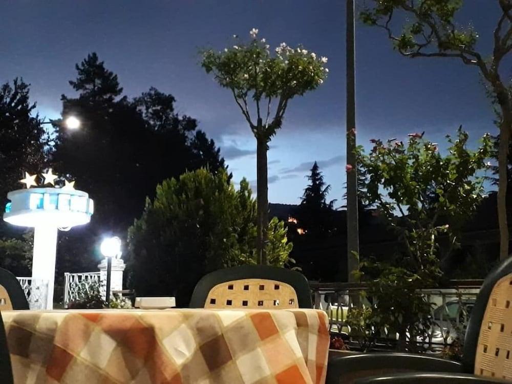 هوتل فليمينغ المنطقة الخارجية