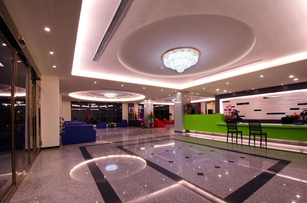 Yundu Business Hotel