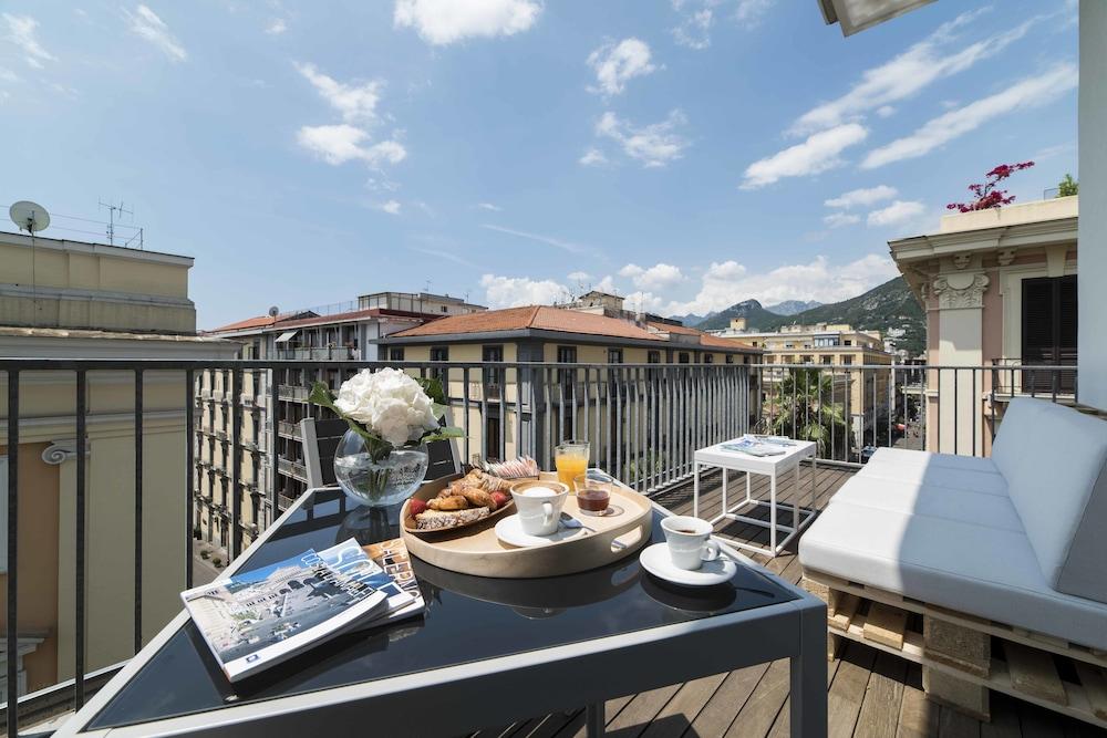 Hotel Montestella Exterior