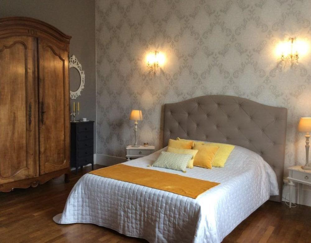 دومين ديه 1000 نافيت