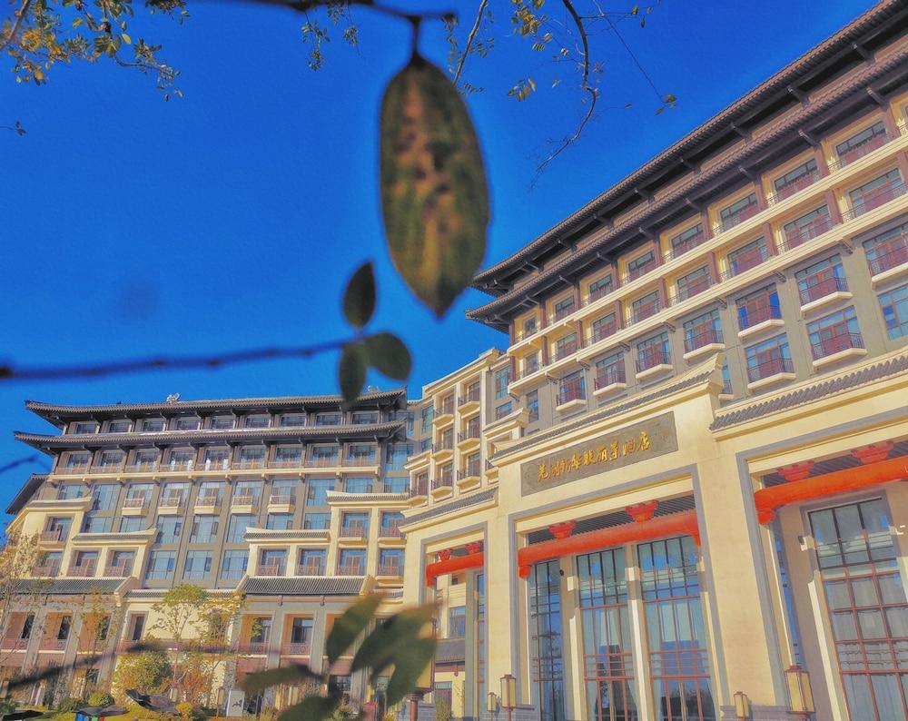 ووهو ماكرولينك ليجند هوتل المنطقة الخارجية