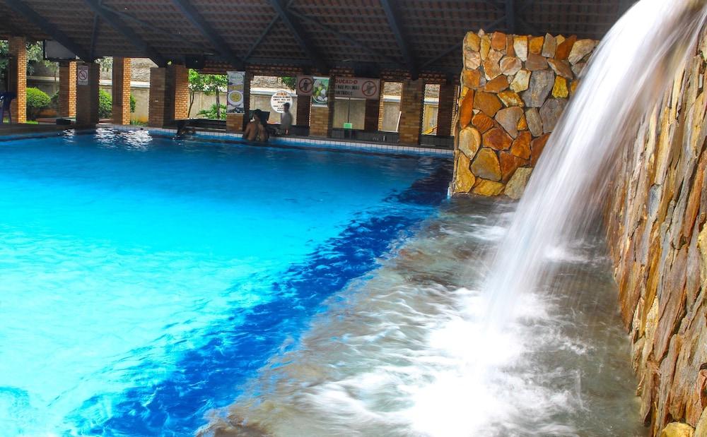 Império Romano - Direto com o Grupo Diroma - acesso ao Acqua Park com café da manhã Pool Waterfall