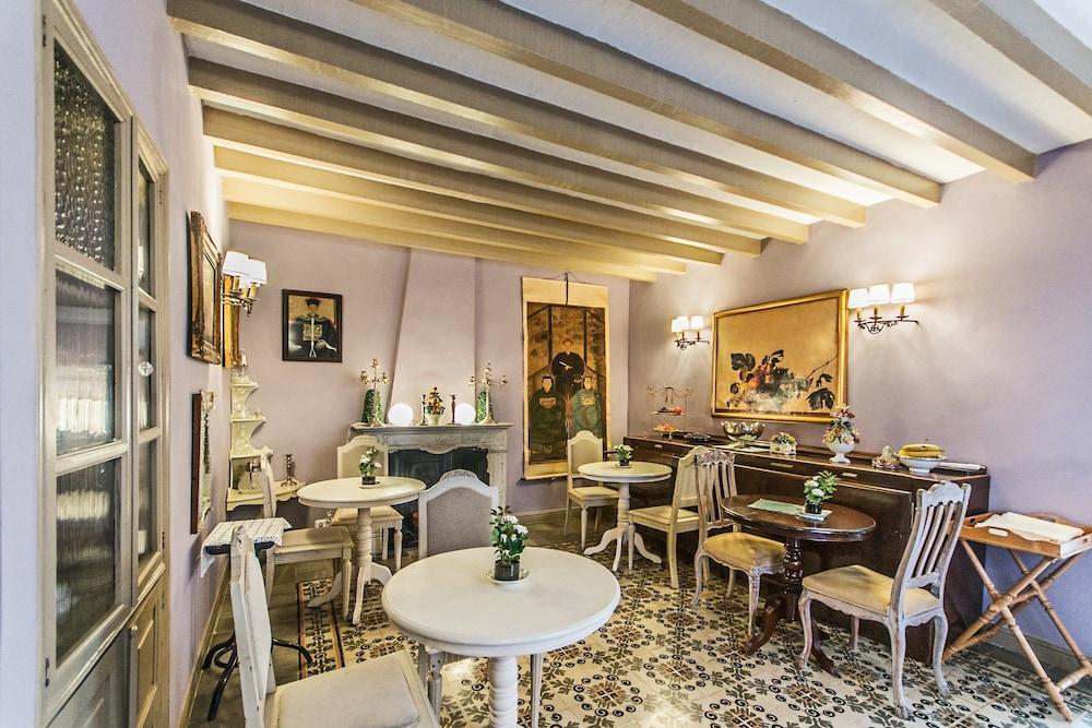 Ca'n Isabel Restaurant