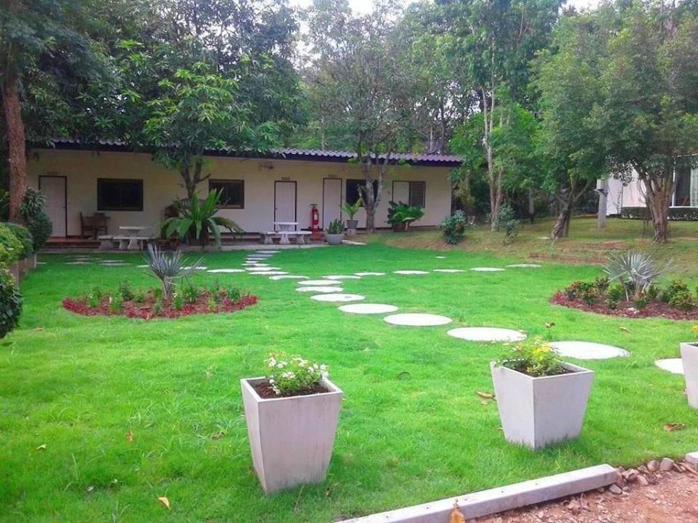 At Home Suanphung Property Grounds
