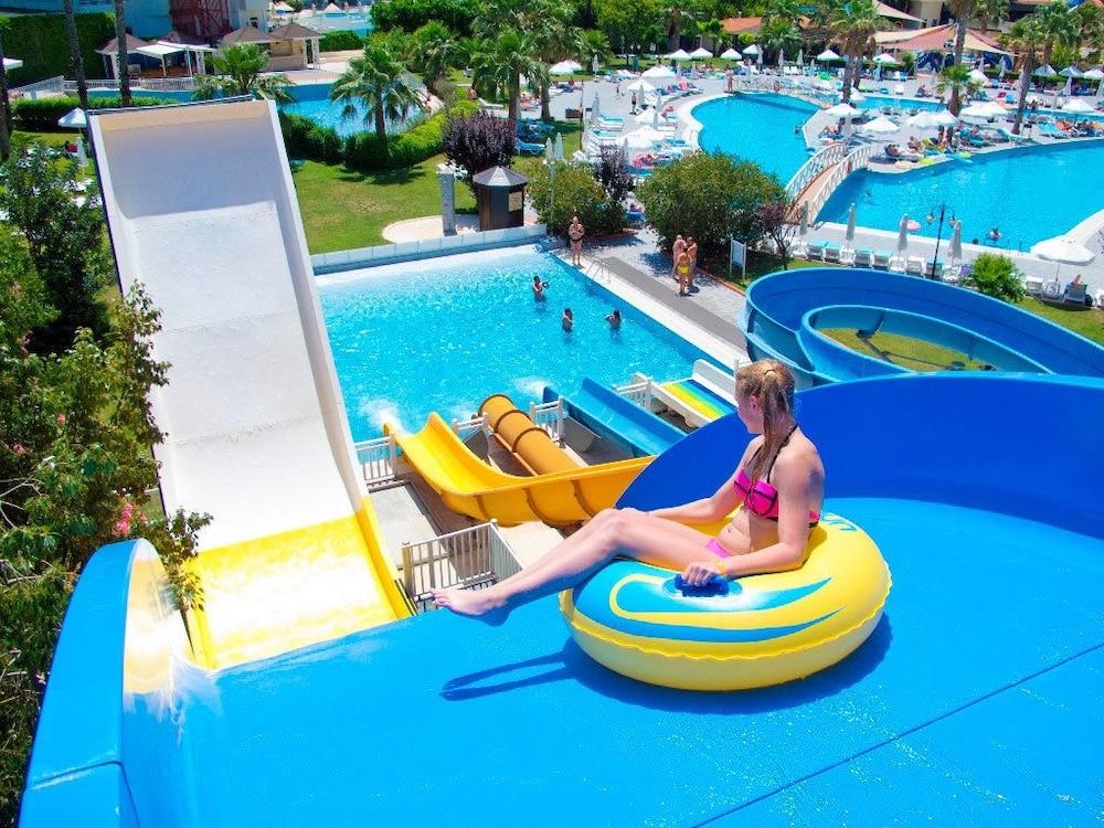 سايد مير ريزورت آند سبا - شامل جميع الخدمات حمام سباحة