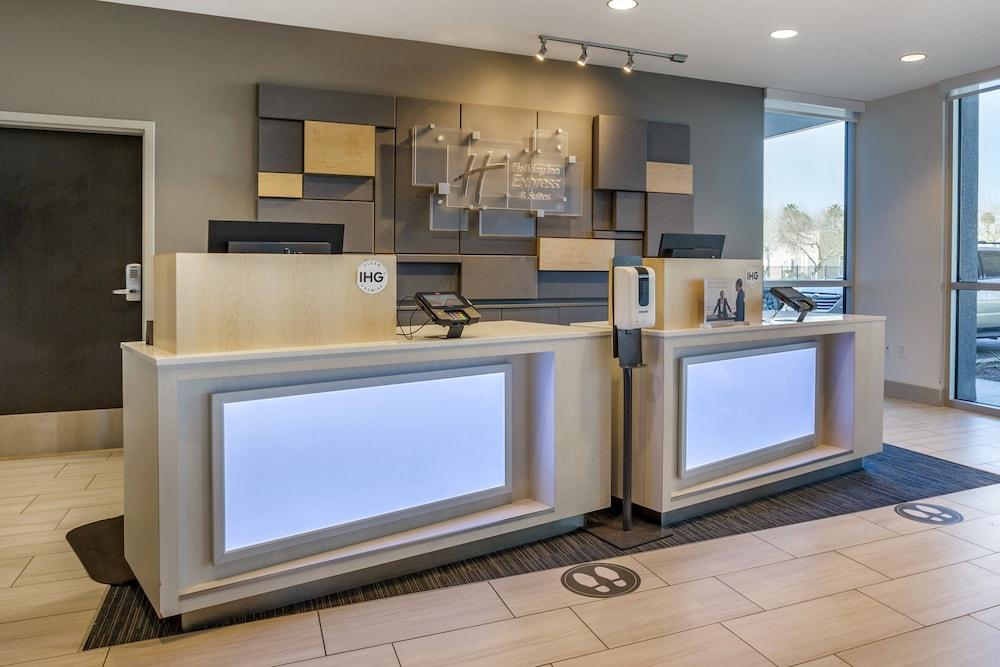 هوليداي إن إكسبرس آند سويتس فينيكس دونان - ستايت كابيتول باي آيتش جي المنطقة الخارجية