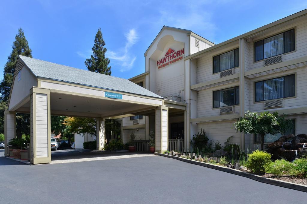 هوثورن سويتس باي ويندهام ساكرامنتو أخرى