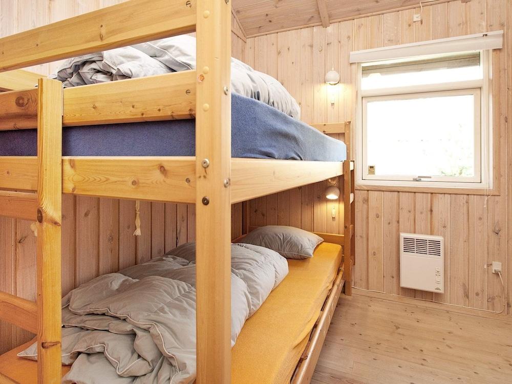 Spacious Holiday Home in Hornbæk on Large Plot Room