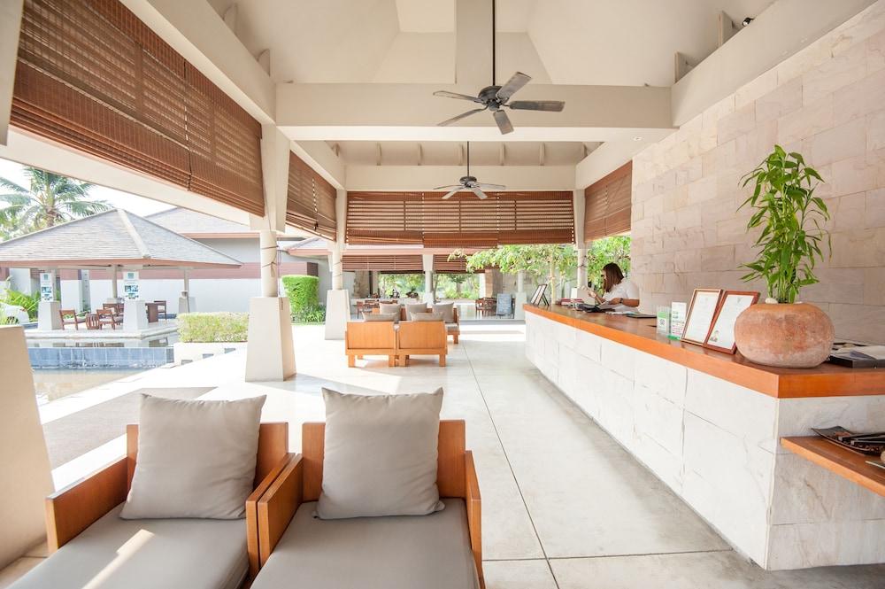 AKA Resort & Spa Hua Hin Reception