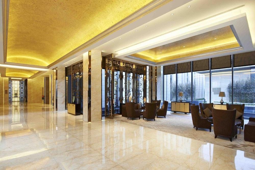 Four Points By Sheraton Langfang, Guan Lobby
