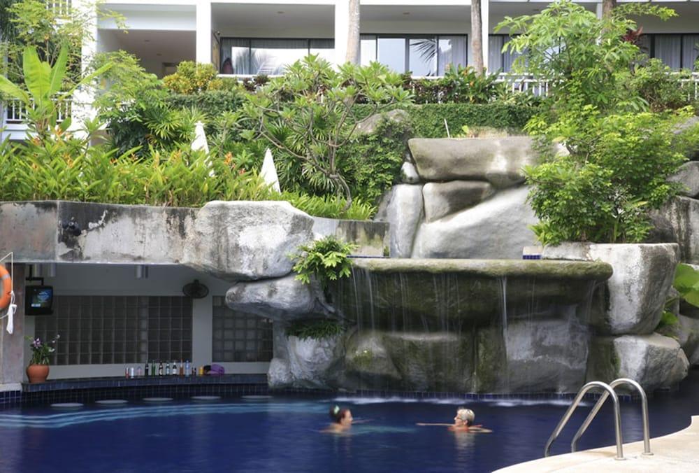 Sunset Beach Resort Outdoor Pool