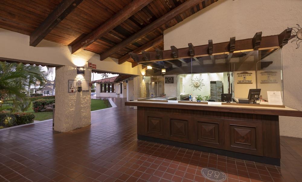 كابو بلانكو هوتل آند مارينا الردهة