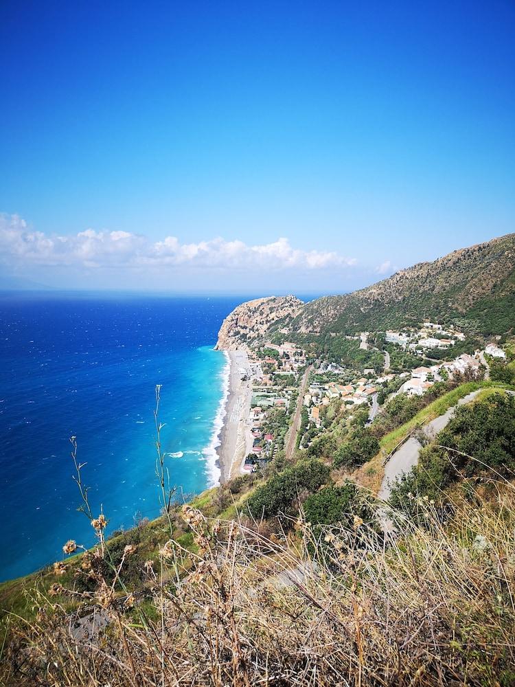 كامبينج جويوزا بد آند بريكفاست المنطقة الخارجية