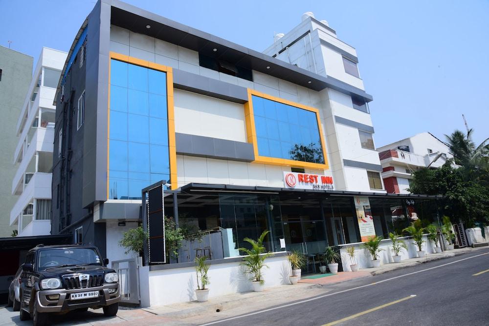 Rest Inn By Sublime Exterior
