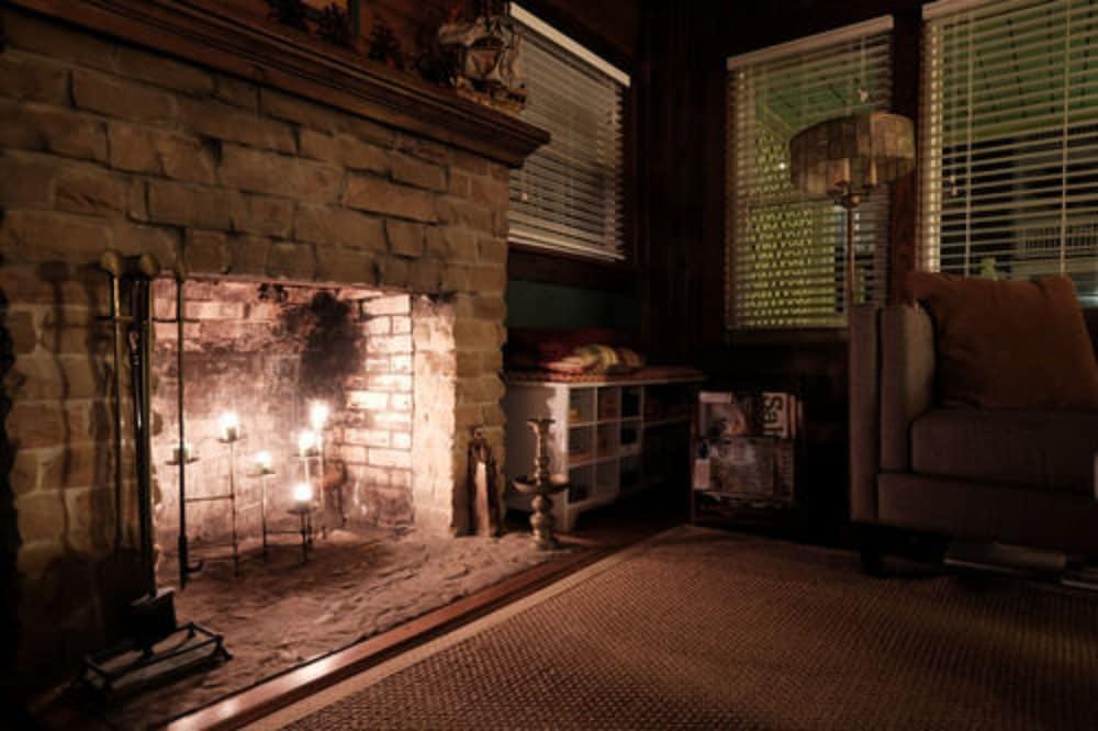 بيكون هاوس إن بد آند بريكفاست داخلي