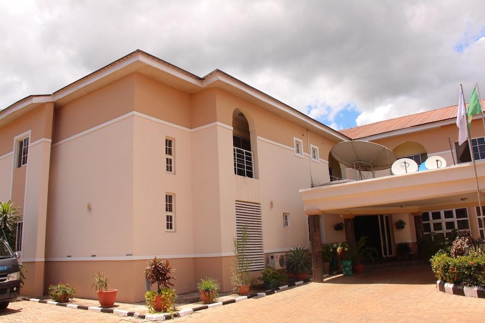 EdgeDrive Hotels Featured Image
