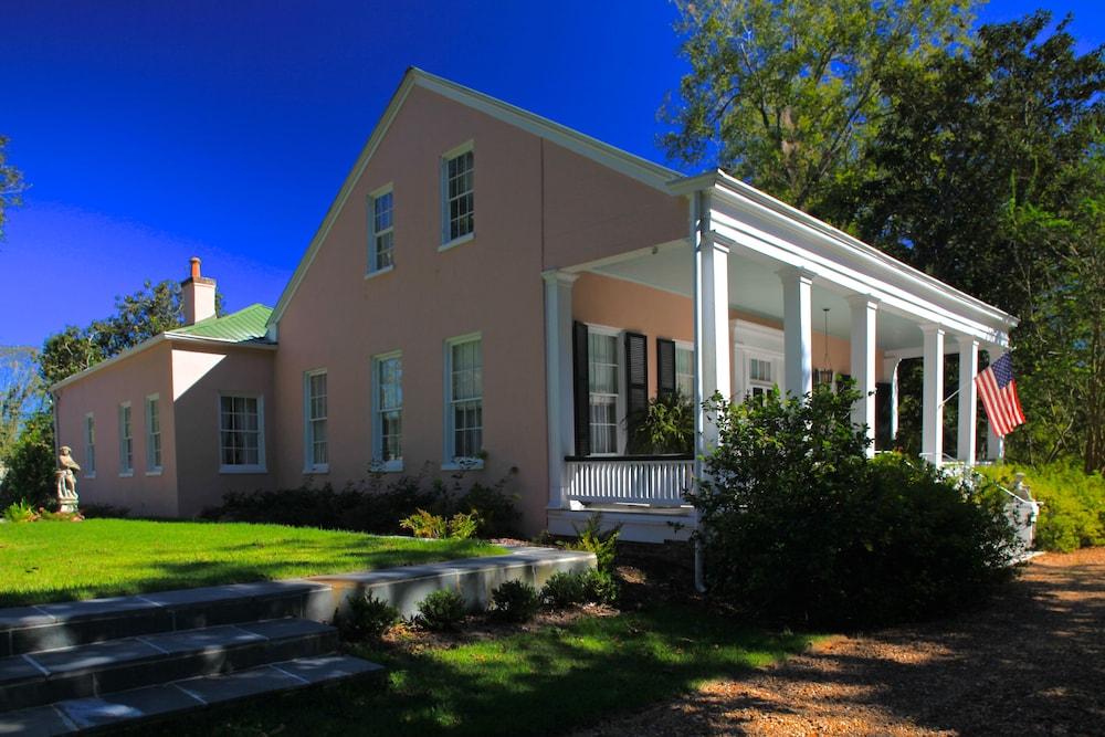 صني سايد بد آند بريكفاست تفاصيل الفندق من الخارج