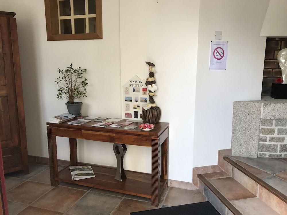 أو كابريس دي مونت منصة تسجيل إجراءات الوصول/المغادرة